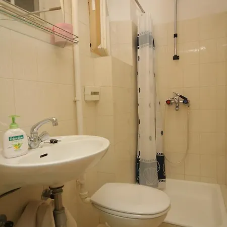 Studio 8835a Apartman *